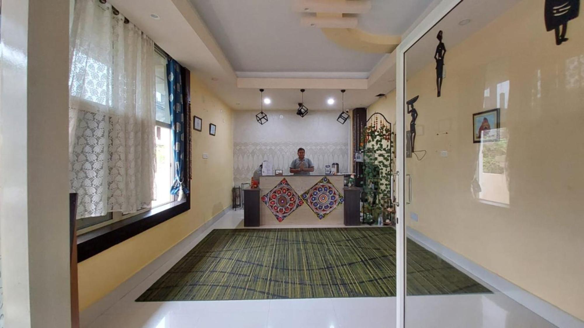 Goroomgo Silicon Residency Puri Near Sea Beach & Temple - Luxurious Room - Lift And Parking Facilities - Best Seller Экстерьер фото